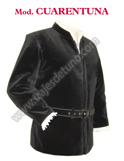 traje tuno Cuarentuna